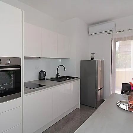 Apartament Angelo *